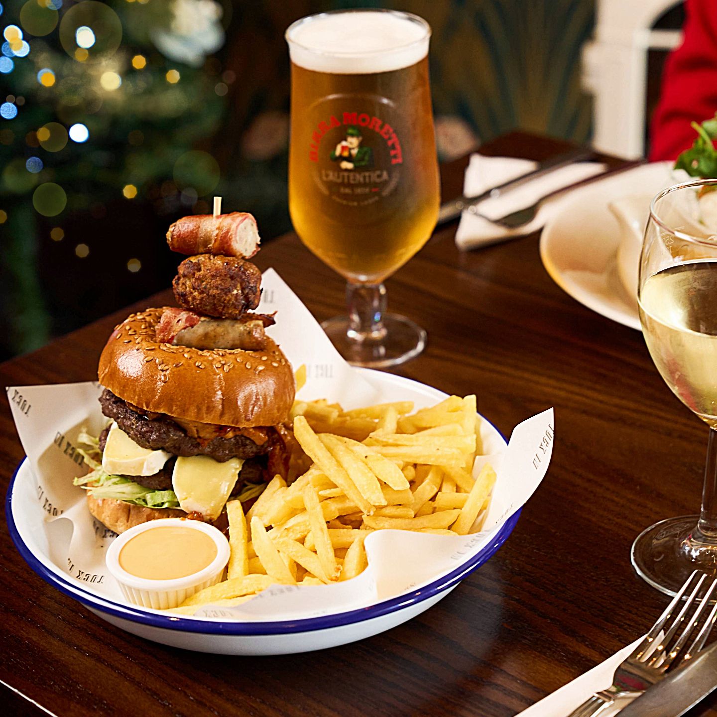 Festive Lunch & Dinner at The Pillar of Salt in Droitwich